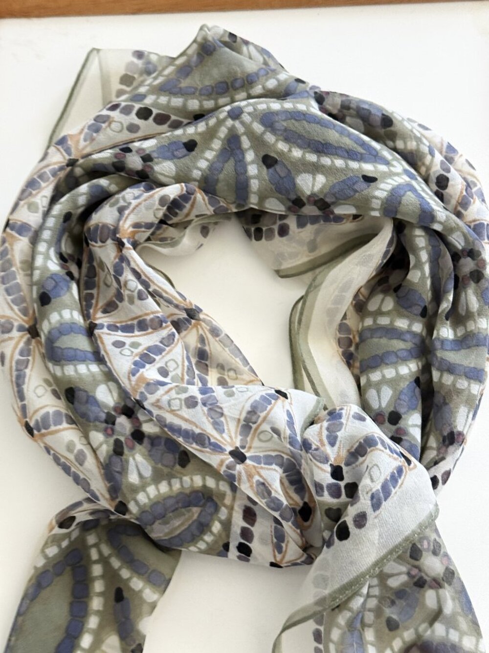 Ellen Tracy Green and White Silk Scarf, 32" Square - Picture 9 of 10